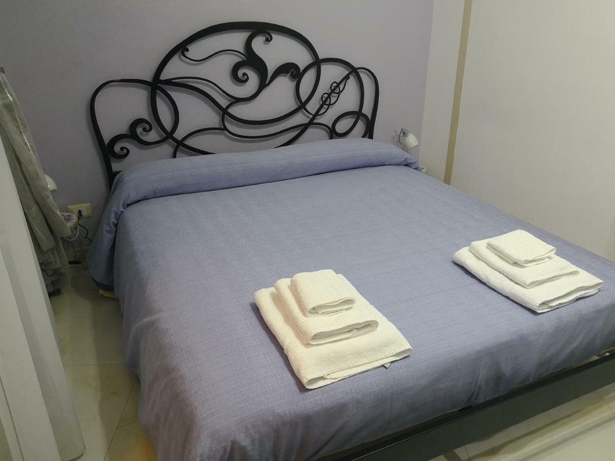 B&B La Casa Di Giorgia Di Pellicano' Francesca Реджо-ди-Калабрия Экстерьер фото